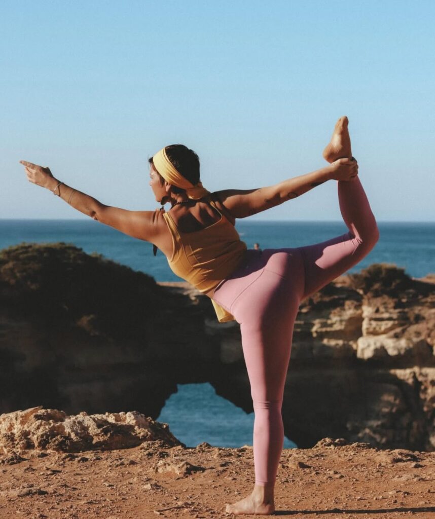 el sol yoga